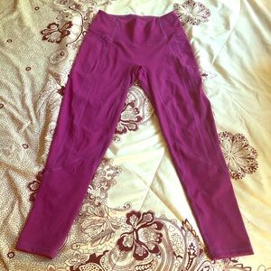 TYC Til You Collapse Heart Booty Legging LIKE NEW